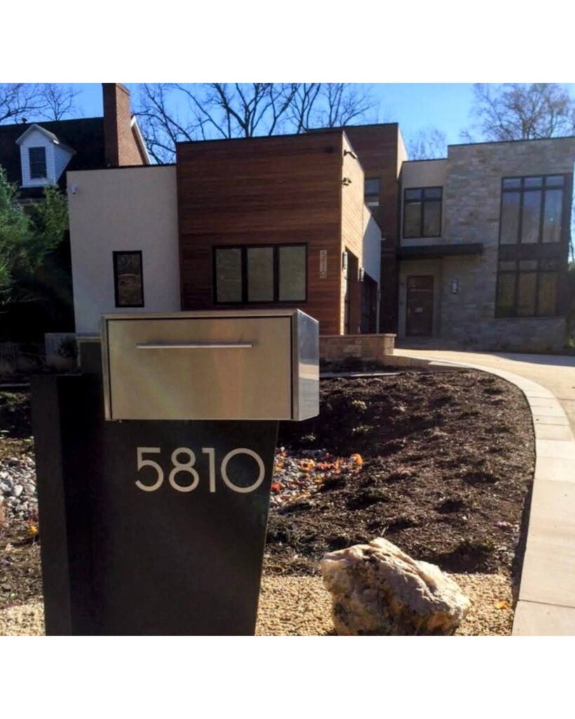 Modern Mailbox